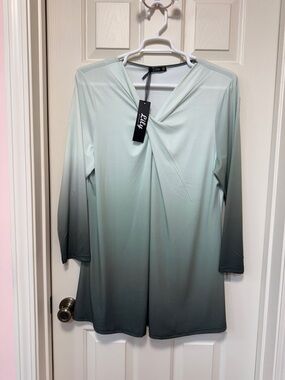 Lily Mint to Charcoal Ombre Twist V-Neck Tunic
